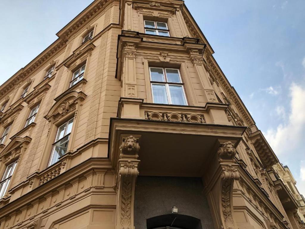 Rooms Veveri - Uvoz, 10 Min Pesky Do Centru Brno Exterior foto